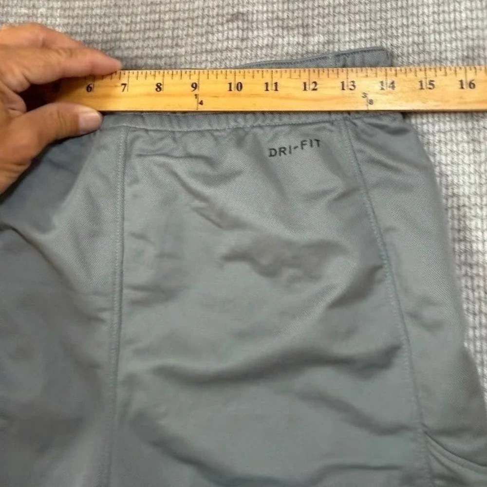 Jordan Mens Dri-FIT Athletic Basketball Shorts Gray Jumpman Size Small 28X10